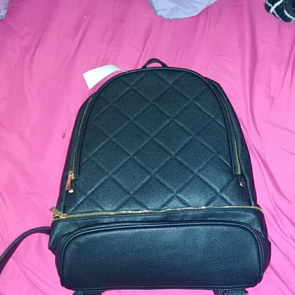 Leather bag
